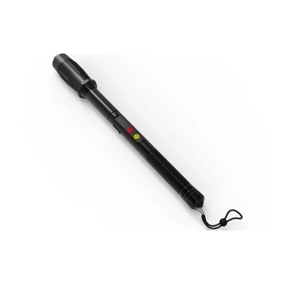 comprar Batón de aturdimiento recargable Luz de linterna LED Batón de aturdimiento Control electrónico con descarga eléctrica Fabricación en línea