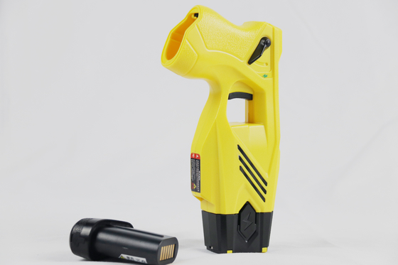 comprar Un disparo no letal pistola de aturdimiento amarillo diseñado para detener las actividades violentas e ilegales Fabricación en línea