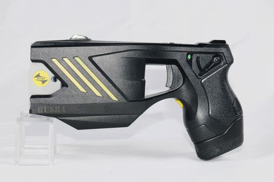 comprar Disparos dobles pistolas de aturdimiento de la policía militar TX200P con IP57 impermeable y láseres dobles y luz LED Fabricación en línea
