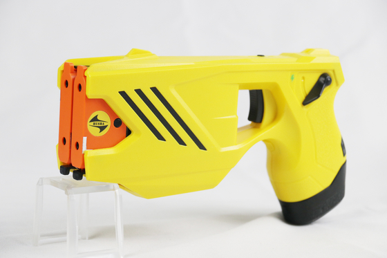 comprar Dos disparos pistola de aerosol de pimienta policía policía policía pistola de pimienta IP57 Fabricación en línea
