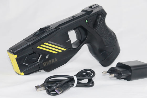 comprar Pistola paralizante recargable HUSHA IP57 impermeable con voltaje de salida de 55KV y energía conducida para aplicación de la ley Fabricación en línea